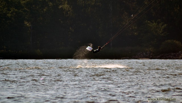 lauttasaari kitesurfing