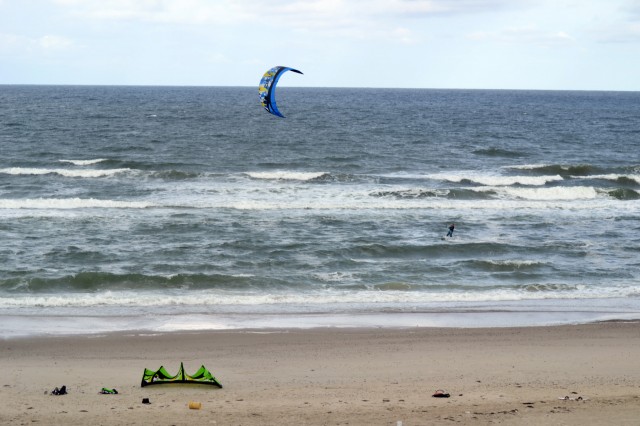 Wave session in the sea, 